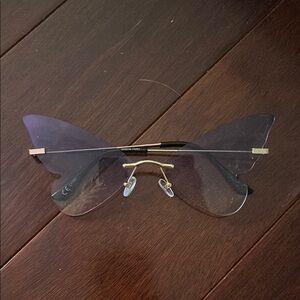 Butterfly Shaped Sunglasses - Gold and Black